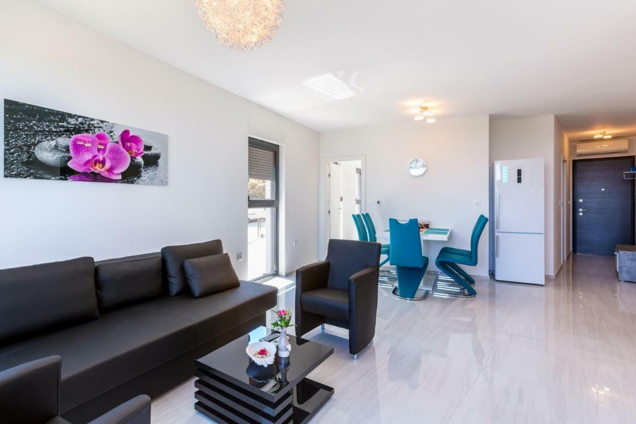 Seaside Villa & Spa Liznjan Bagian luar foto
