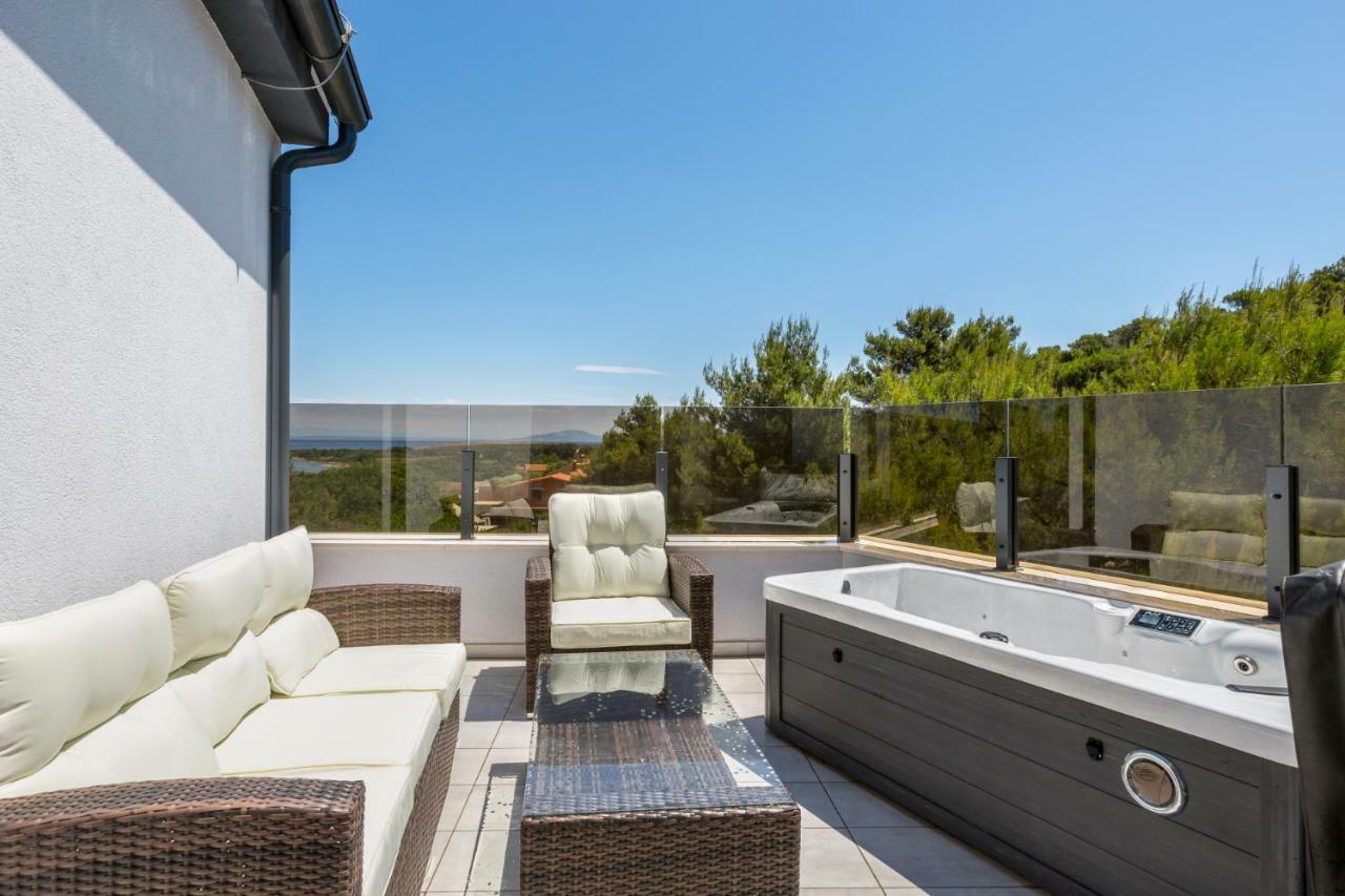 Seaside Villa & Spa Liznjan Bagian luar foto