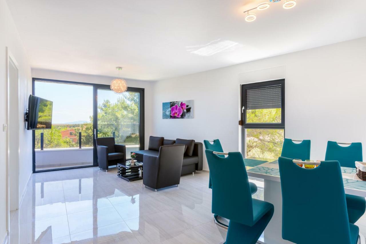 Seaside Villa & Spa Liznjan Bagian luar foto